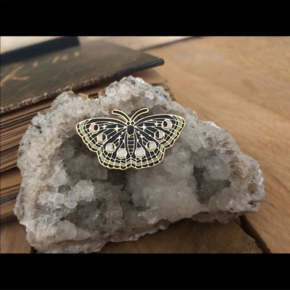 SOLD-MoonPhase Moth Brooch/Pin - Picture 3 of 7